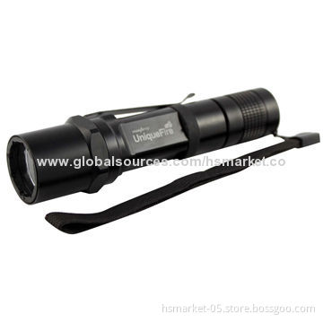 Outdoor LED Flashlight with Cree Q5 LED, 1x 18650 Rechargeable, 6 Hours, 240lm, 2 WattsNew